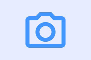 Veículo pega fogo na Ponte Rio-Niterói